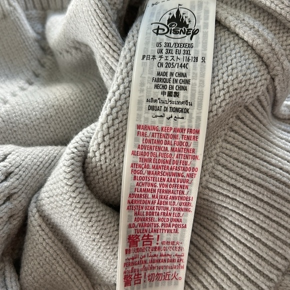 Disney Parks Sweater Womens Storm Trooper Cable Knit Crew Neck Pullover Size 3XL - Picture 11 of 11